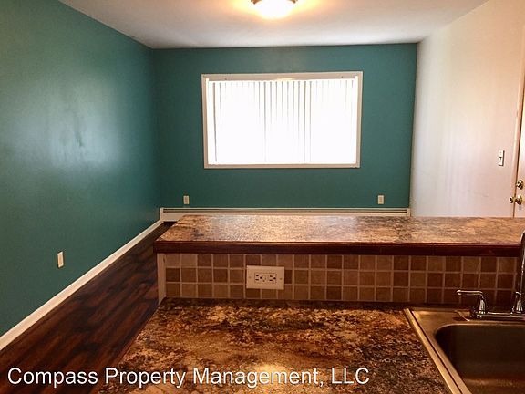 4th image of 2707 32nd St SE #9501044