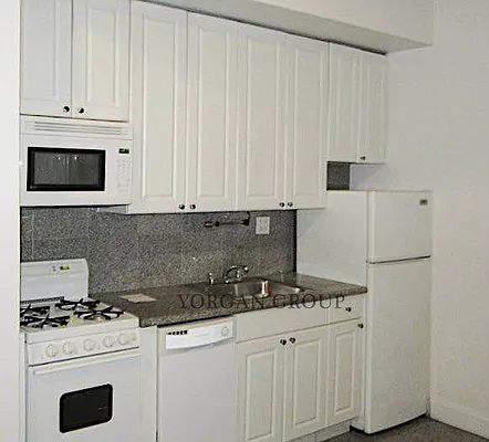 Rented by Compass | media 5