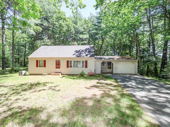 7 Bigwood Drive, Merrimack, NH 03054