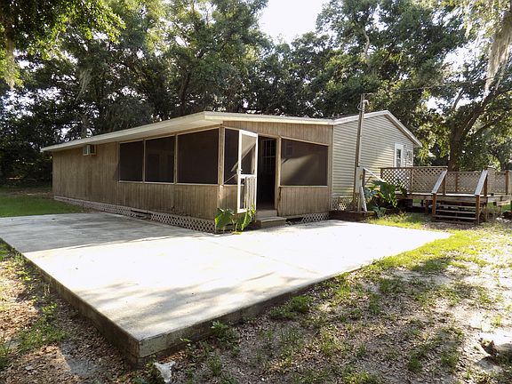 3rd image of 10782 SE 166th Ln