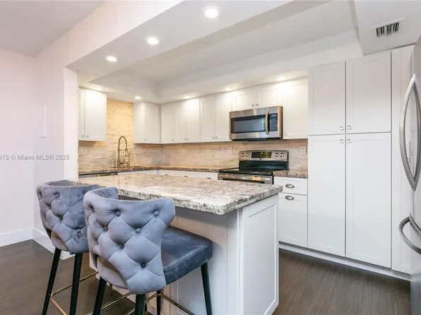 20291 NE 30th Ave #Penthouse 10, Aventura, FL 33180