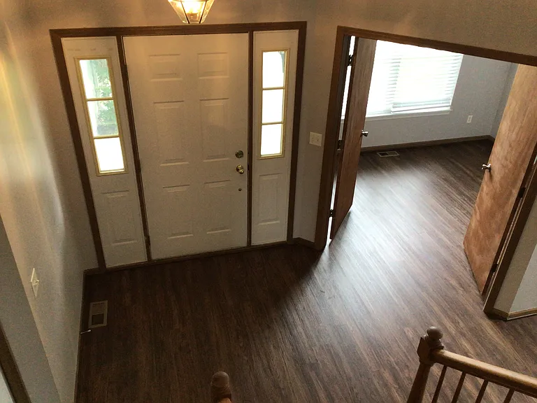 13843 S Petersburg Dr — Photo 9