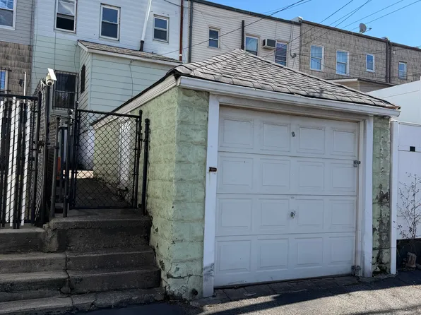 51-30 47th Street image 17 of 20