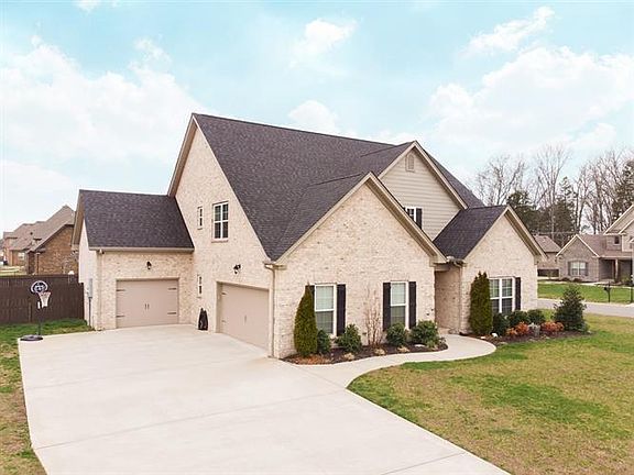 3rd image of 8004 Shelly Plum Dr