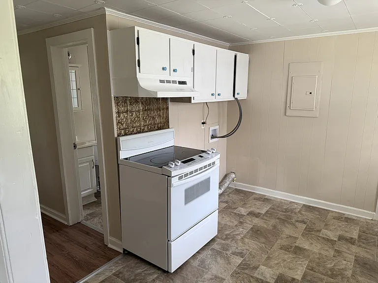 2306 Bay St #1 — Photo 5