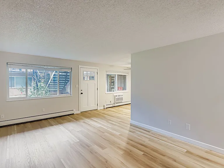 Modern 2-Bedroom Apartment | Garage Optional | Central Loveland — Photo 10