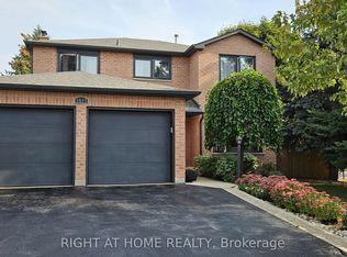 1517 Queensbury Cres, Oakville, ON L6H 4G6