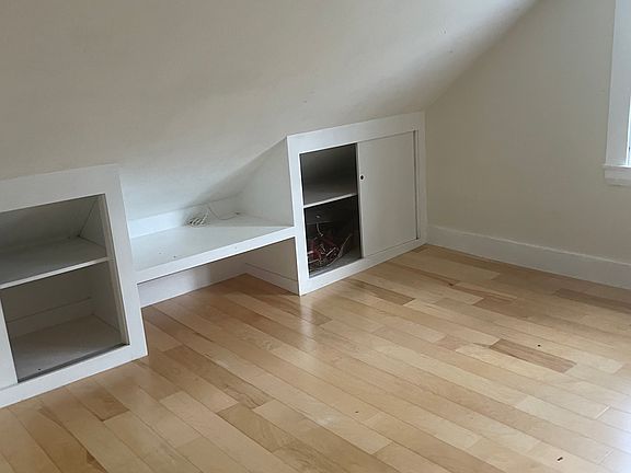 5th image of 31 Eastern Ave Floor 2