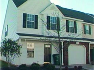10016 University Park Ln, Charlotte, NC 28213