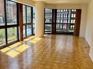 200 E 61st St APT 6A, New York, NY 10065