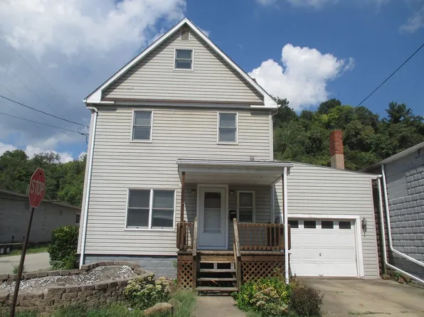 301 Middle St W, Brownsville, PA 15417