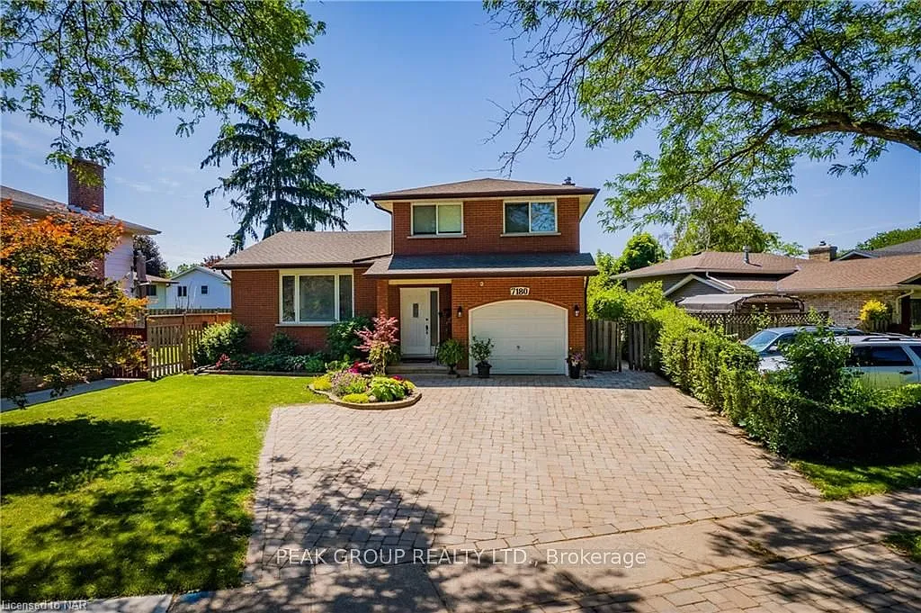 3 bed, $2,500 — Photo 1