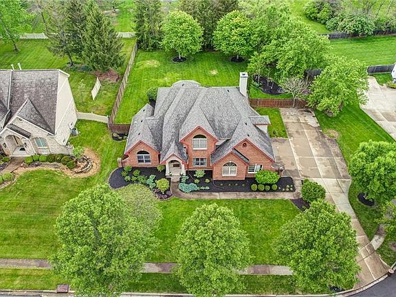 2nd image of 669 Towncrest Dr