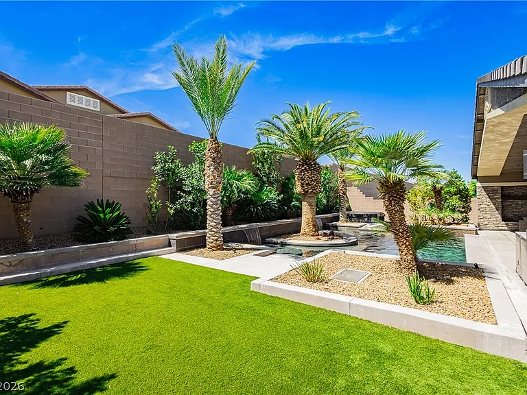 5757 Ireland Ridge Ct — Photo 37