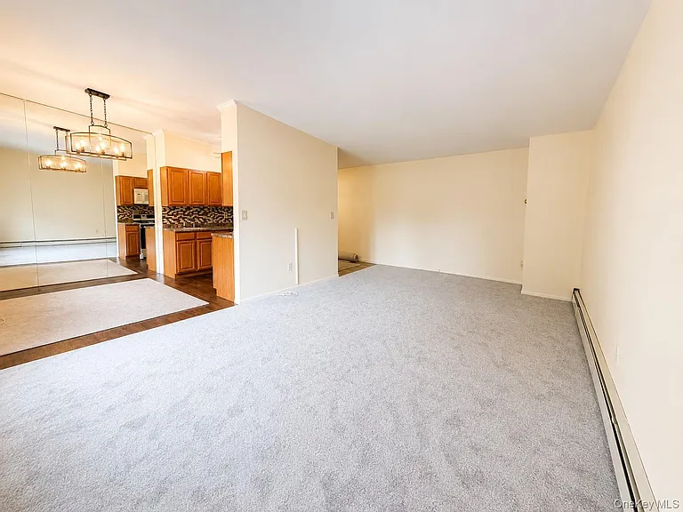 265 N Newbridge Rd #2C — Photo 3