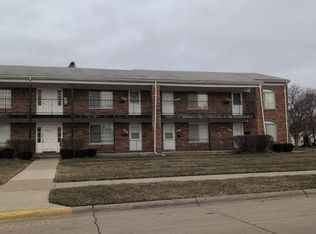 21111 Hayes Ave, Eastpointe, MI