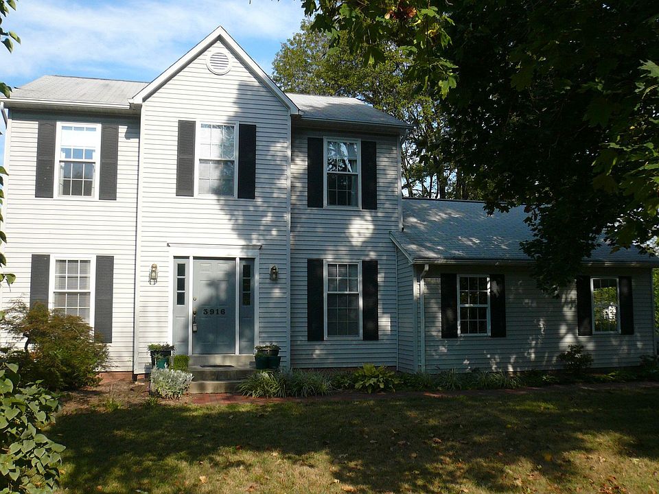 3916 Downs Drive