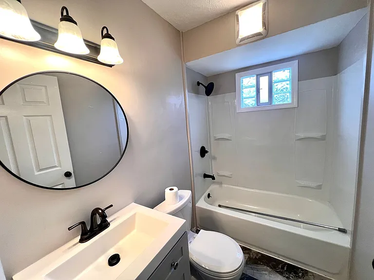 1620 Polk St — Photo 20