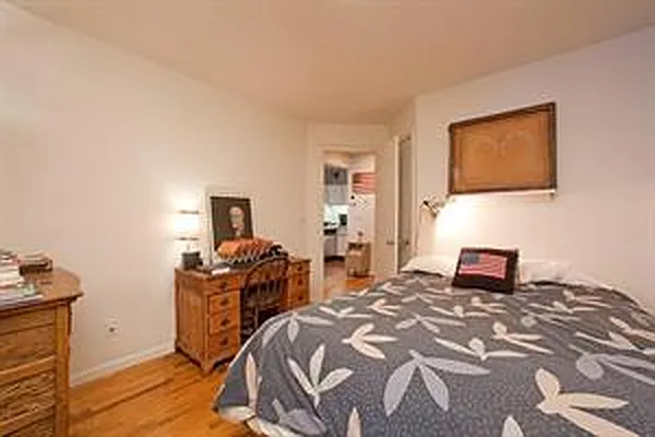 Rented by Corcoran | media 44