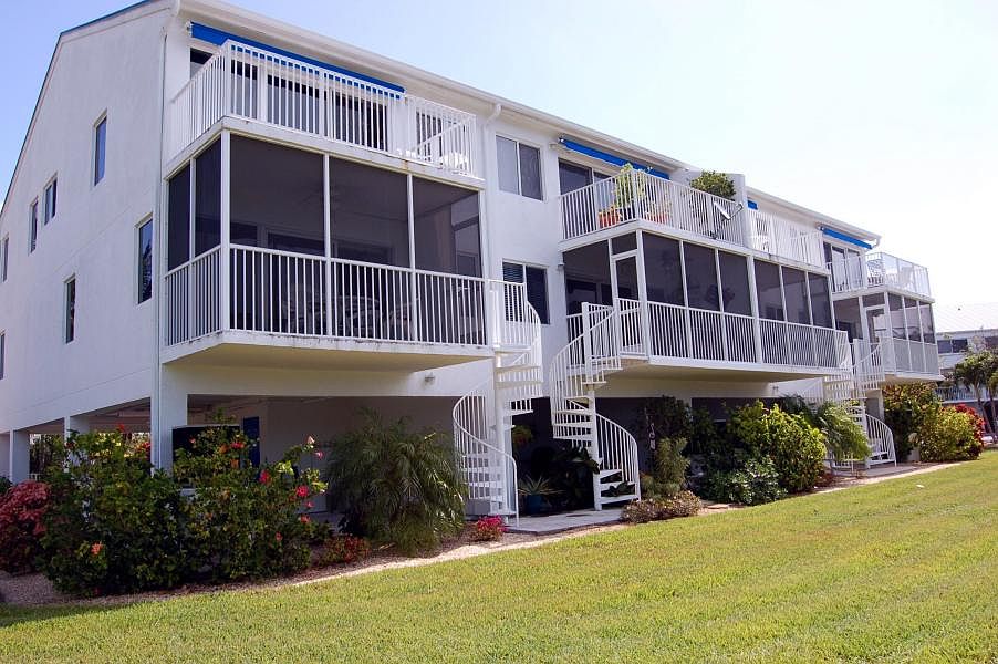 1st image of 95 Coco Plum Dr APT 3F
