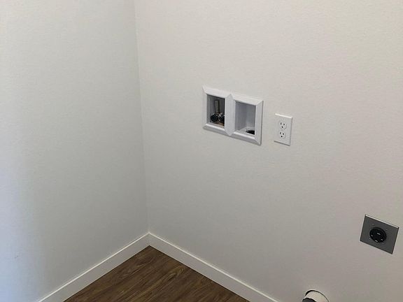 Washer and dryer hook up