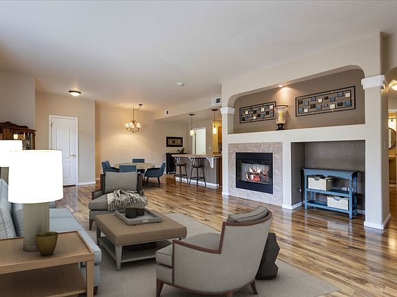 2nd image of 2125 Calais Dr #D