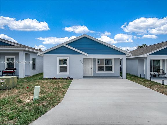 2nd image of 1443 Las Villas Blvd