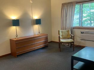 307 S Prairie St APT 6, Champaign, IL 61820