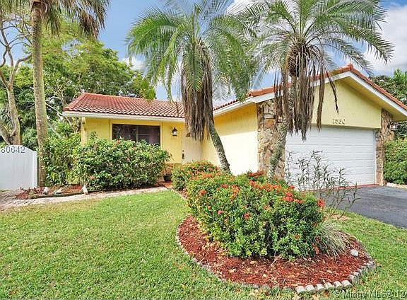2nd image of 1550 NW 93rd Ter
