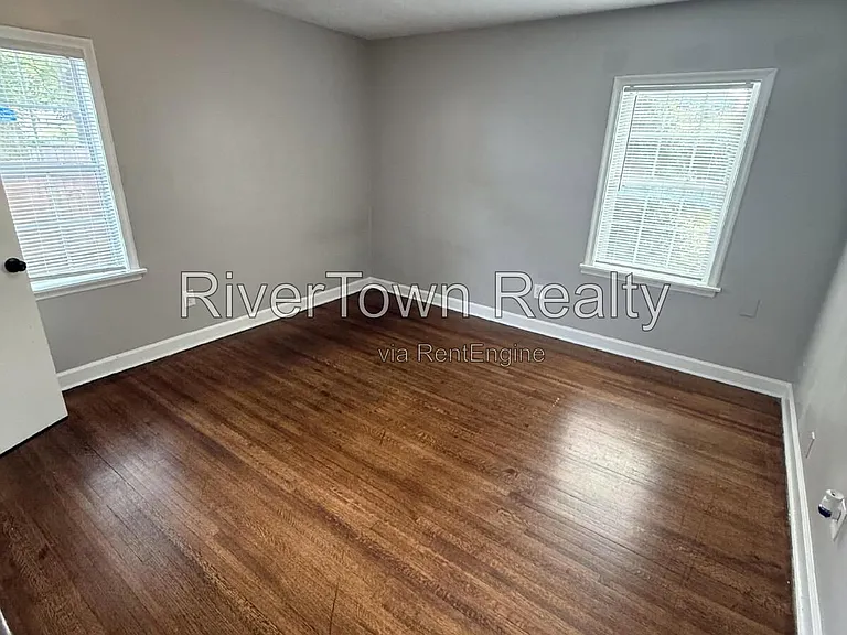 108 N Holmes St — Photo 20