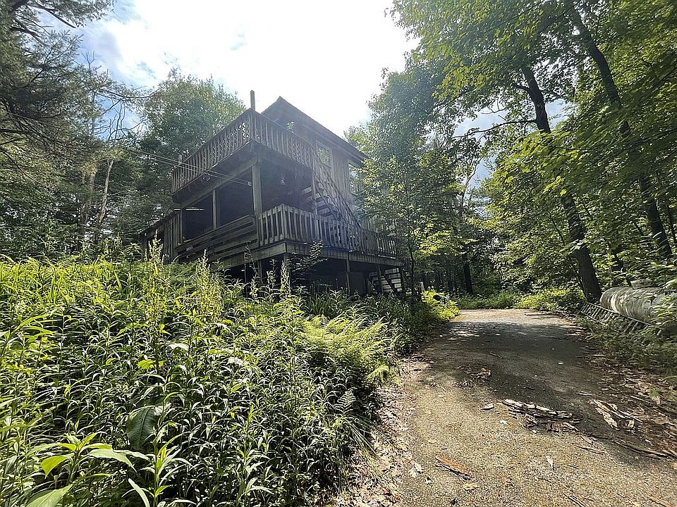 2nd image of 55 Hollow Rd