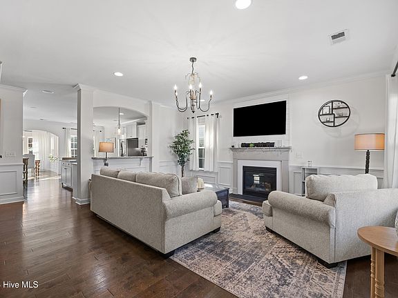 2nd image of 112 Collins Way