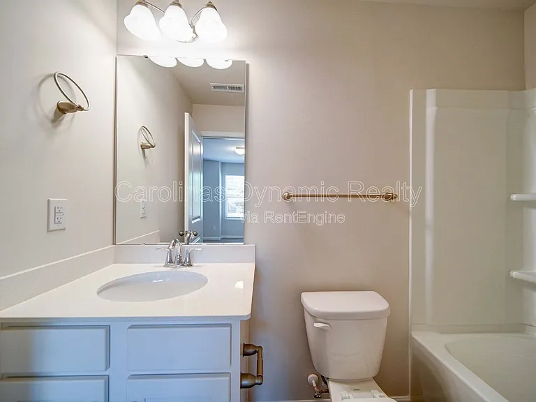 914 S Battleground Ave #4 — Photo 12