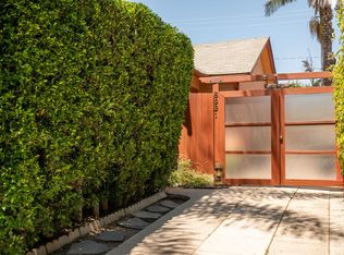 8921 Rosewood Ave, West Hollywood, CA 90048