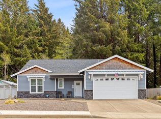 2969 NE 61st Pl, Lincoln City, OR