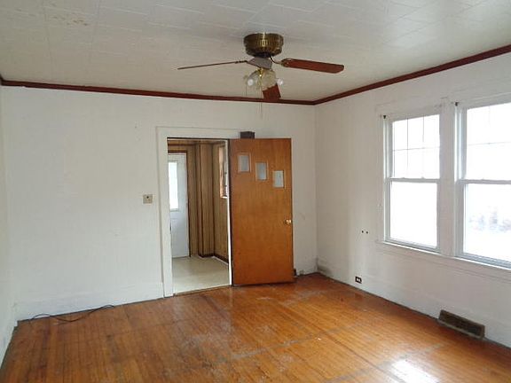 5th image of 2023 S Lee Ave