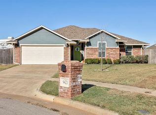 9421 NW 91st Cir, Yukon, OK 73099