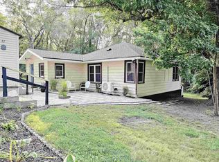 97 Mound Dr, Edgerton, WI 53534