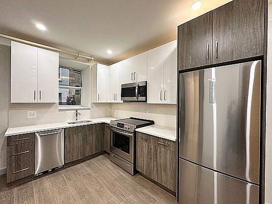 3rd image of 64 W 107th St #B