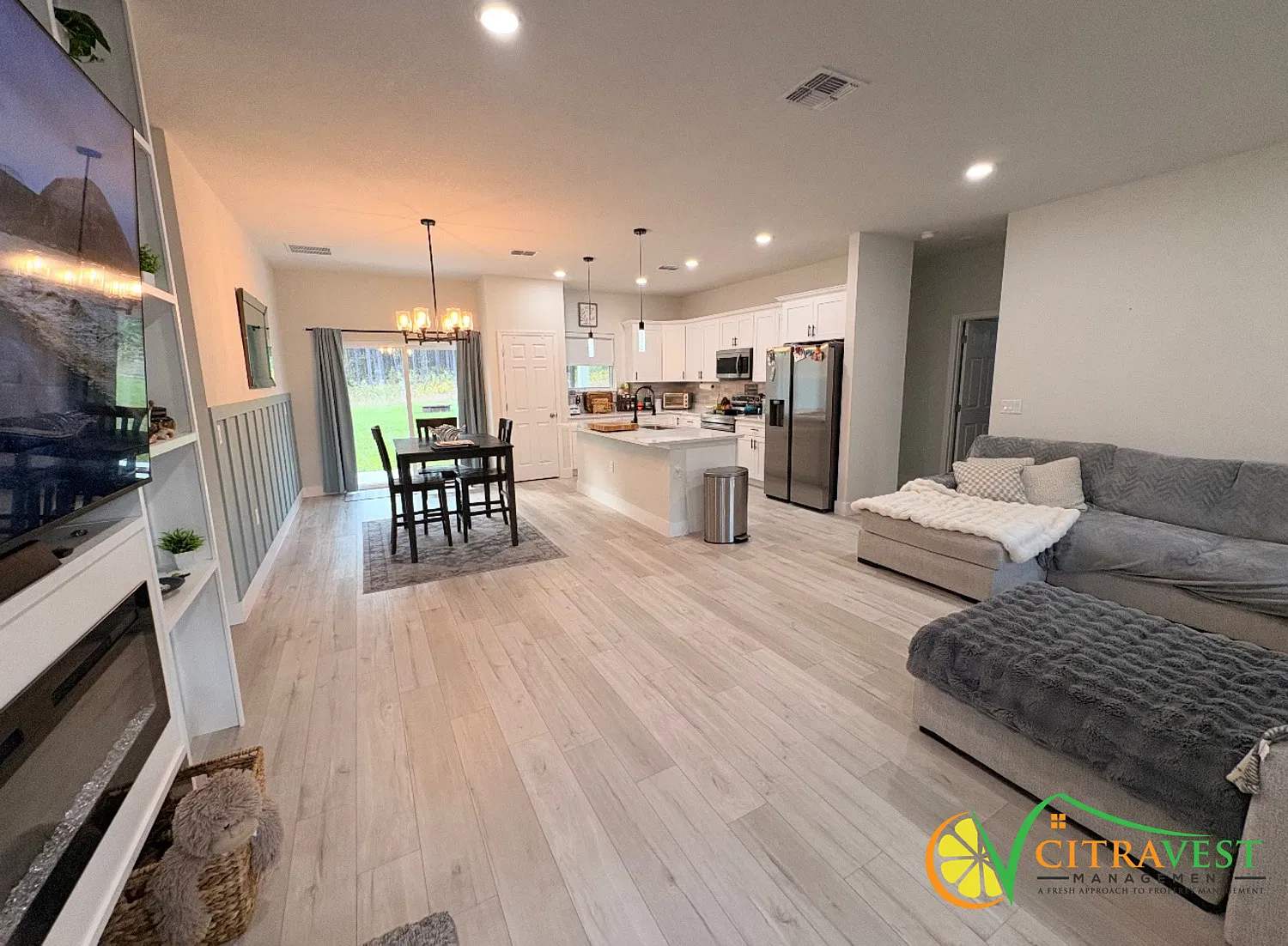 Beautiful Custom Built 3 Bedroom in Citrus Springs! — Photo 4
