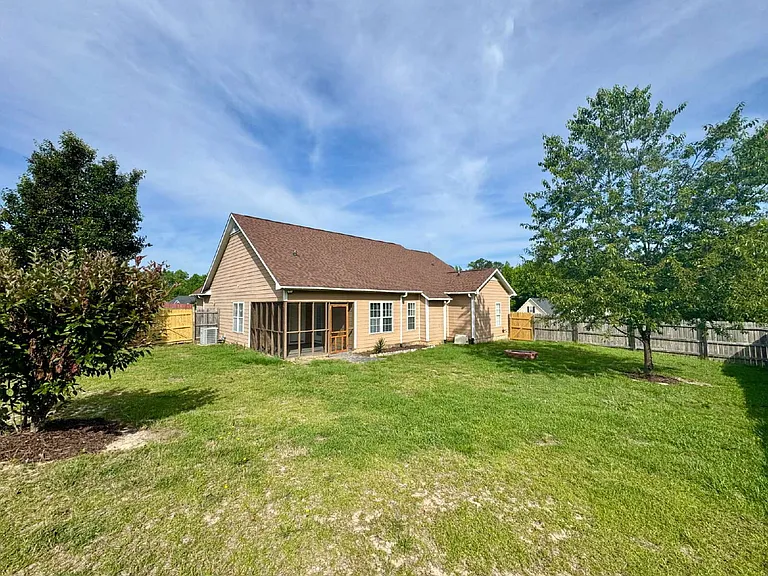470 Rushmore Ct — Photo 23