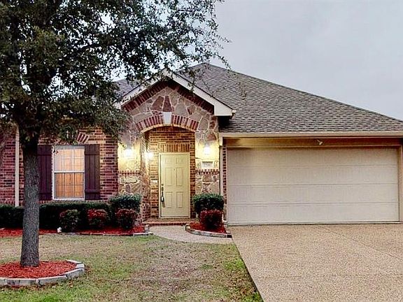 2nd image of 2541 Saddlehorn Dr
