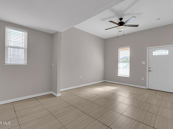 5th image of 1108 N Virginia St