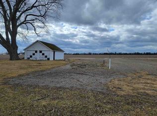 2372 S Eleven Mile Rd, Auburn, MI 48611