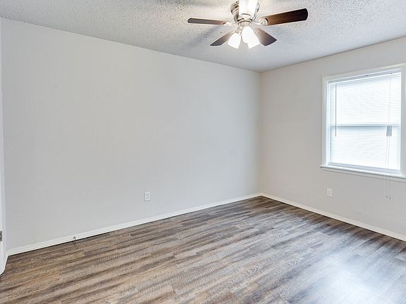 5th image of 1800 N D St APT 4