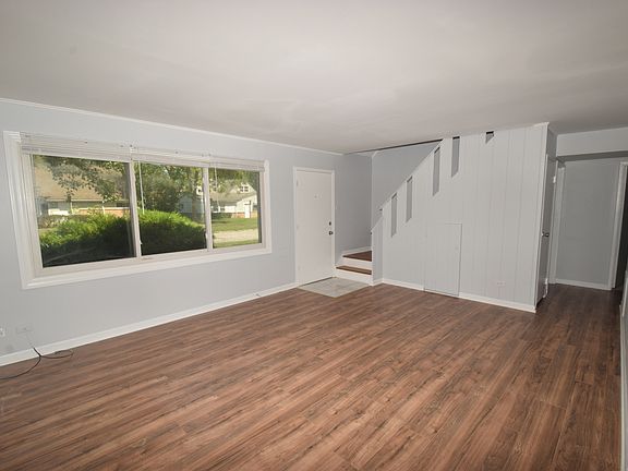 4th image of 421 Westgate Dr