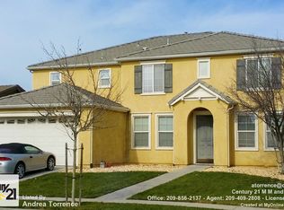 1431 Nubian St, Patterson, CA 95363