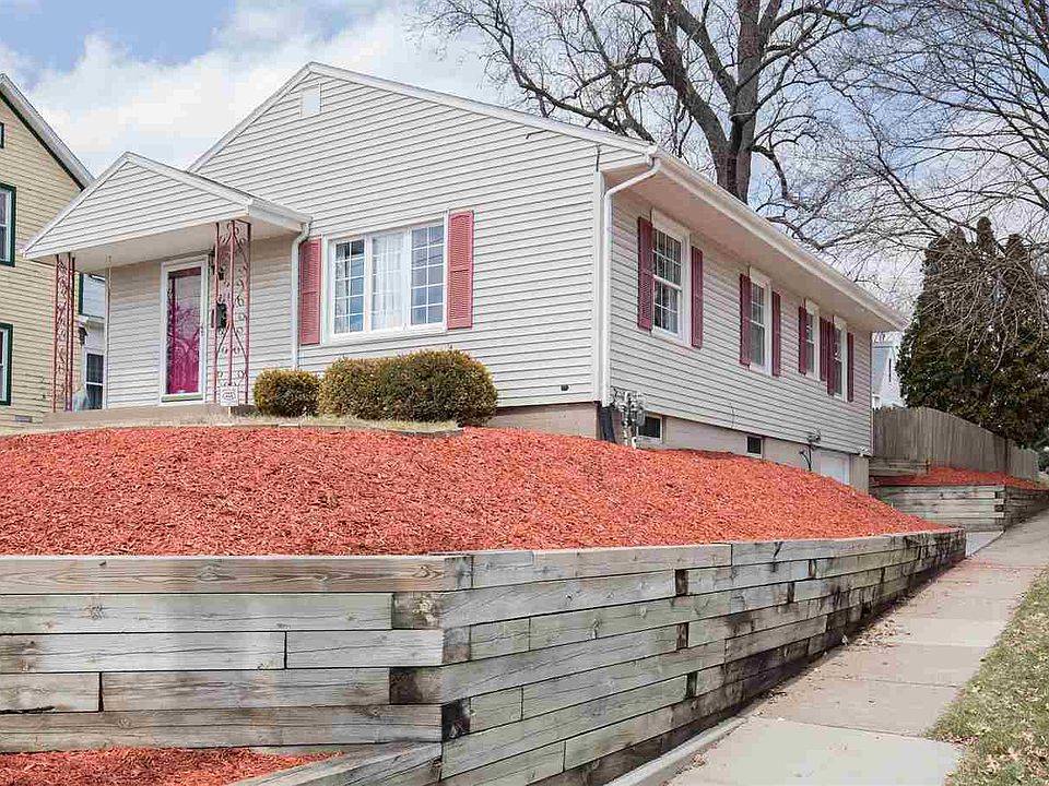 1st image of 1204 W Lombard St