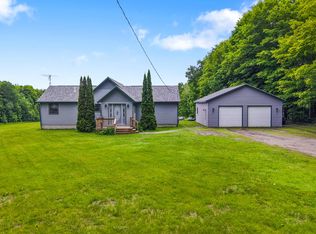 37 W Barker Rd, Corinna, ME 04928