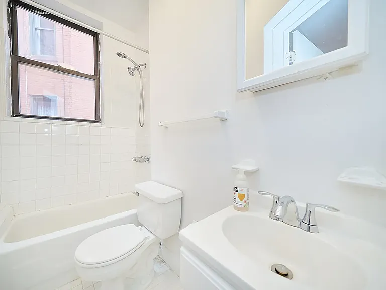 595 10th Ave #2S — Photo 8